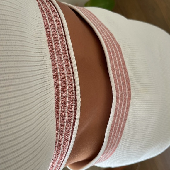 REVOLVE by the way. set size M - Picture 4 of 5